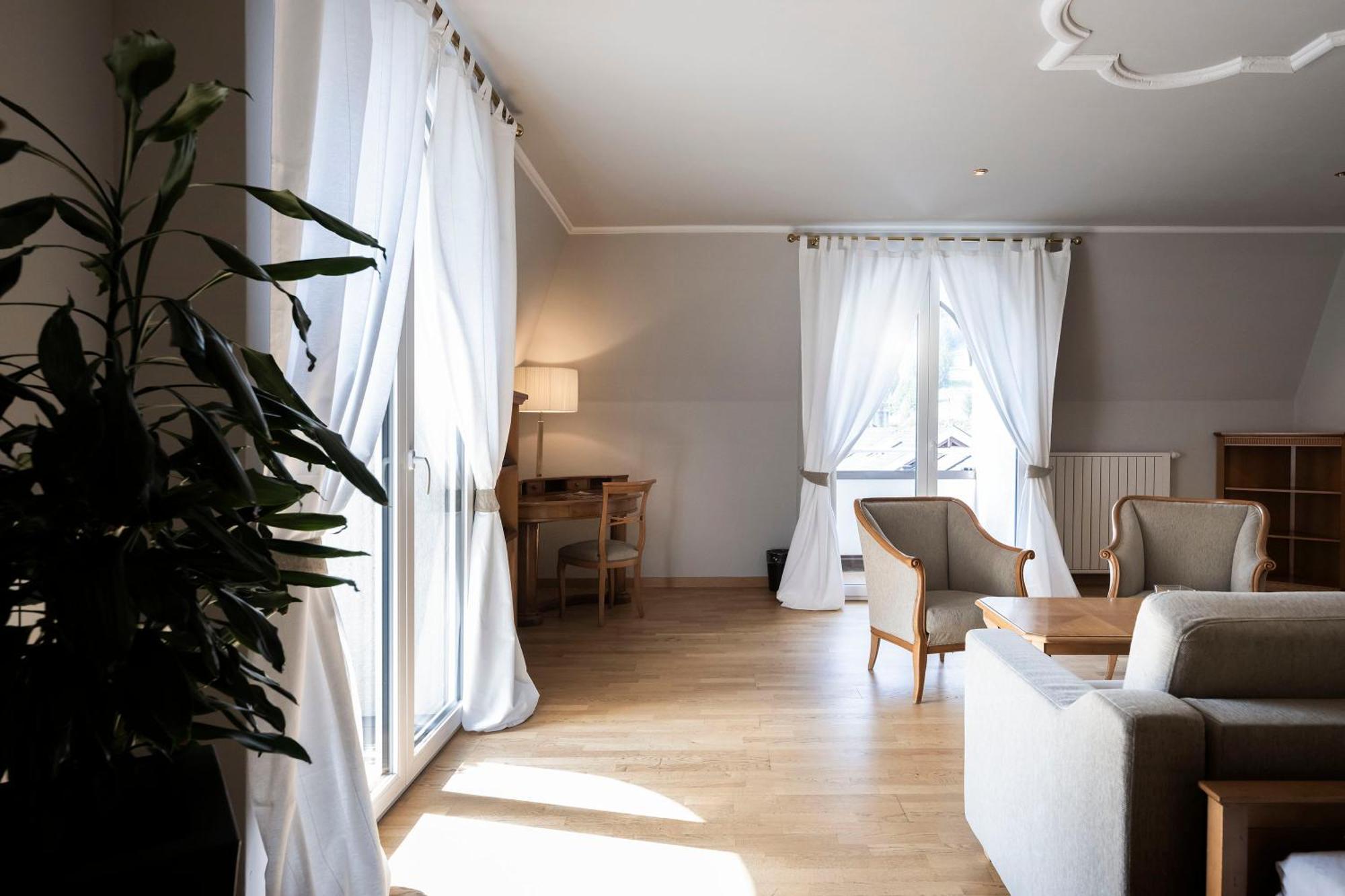 Post Hotel - Tradition & Lifestyle Adults Only San Candido Bagian luar foto