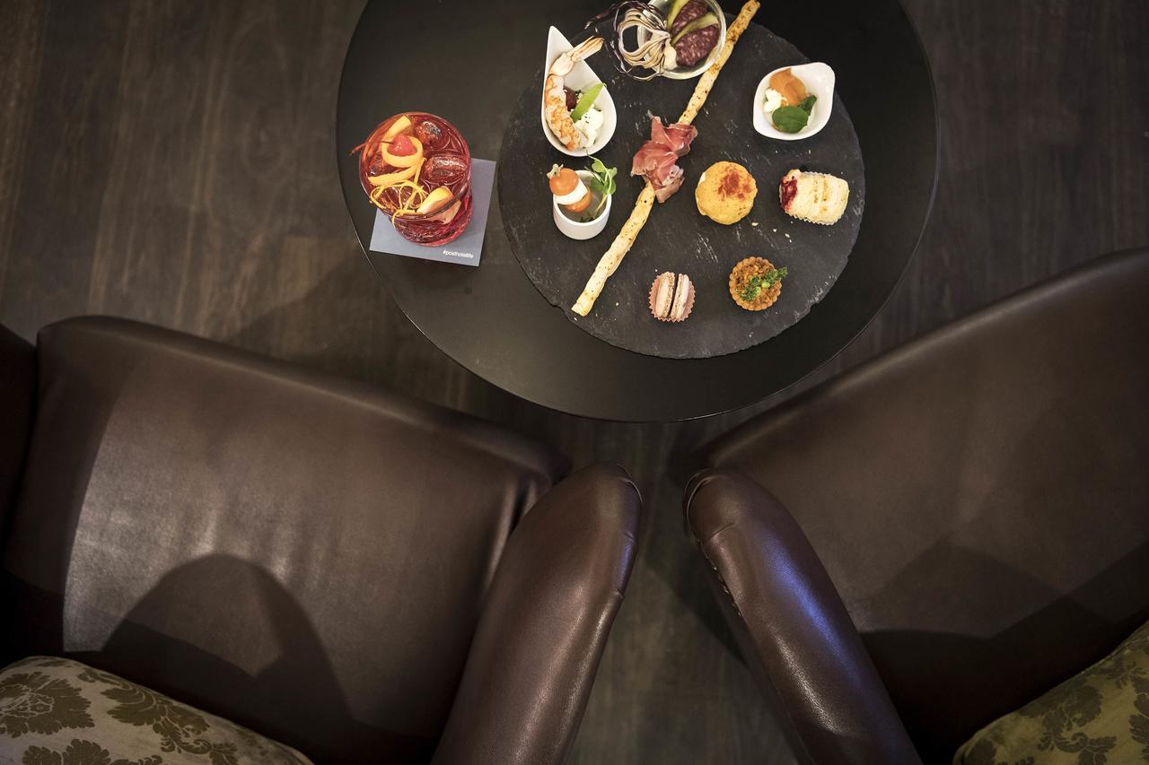 Post Hotel - Tradition & Lifestyle Adults Only San Candido Bagian luar foto